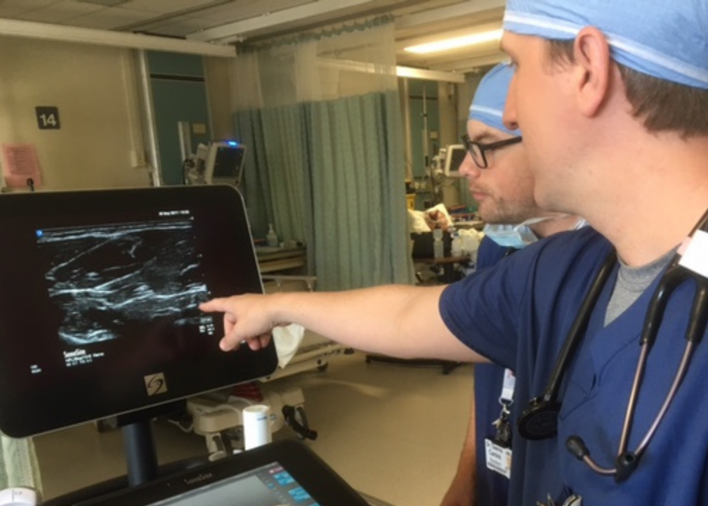 
                         Queen’s University Point-of-Care Ultrasound Fellowship                                                    